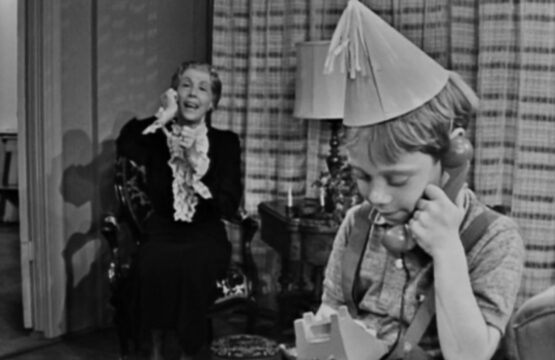 The-Twilight-Zone-Long-Distance-Call