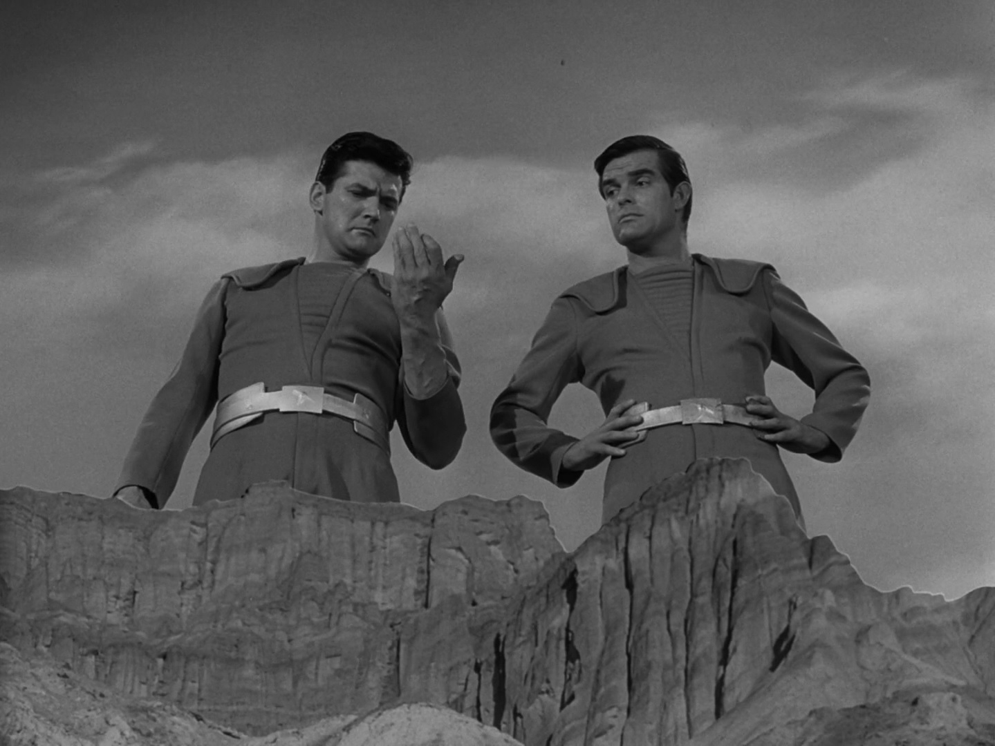 The-Twilight-Zone-The-Little-People-4