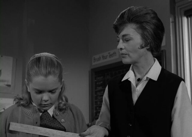 The-Twilight-Zone-Mute-3