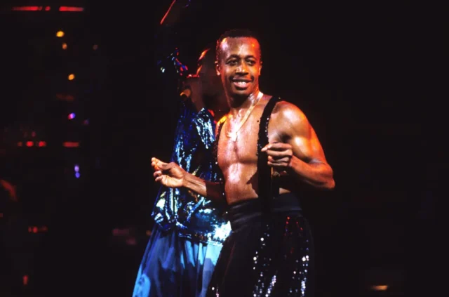 MC-Hammer-Performs-In-Minnesota-1990-billboard-1548-1620314674