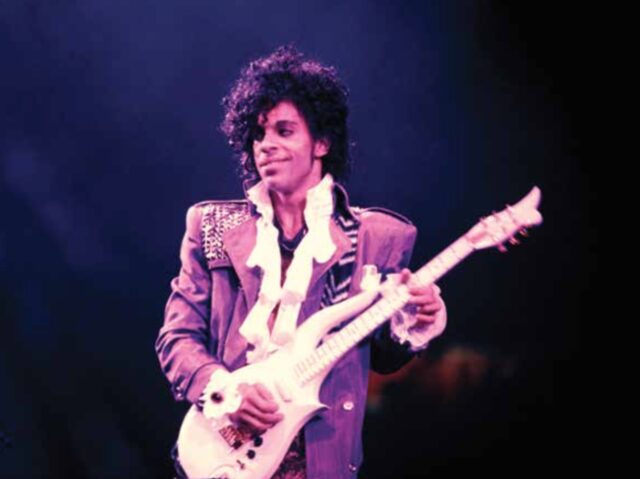 prince-ritz-club-purple-rain