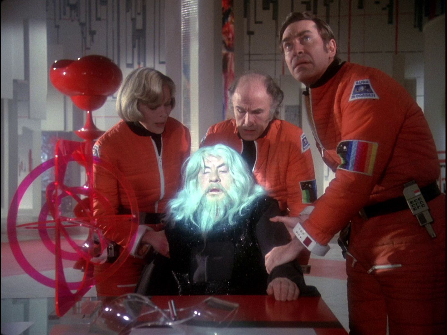 Space 1999: Review: The Infernal Machine