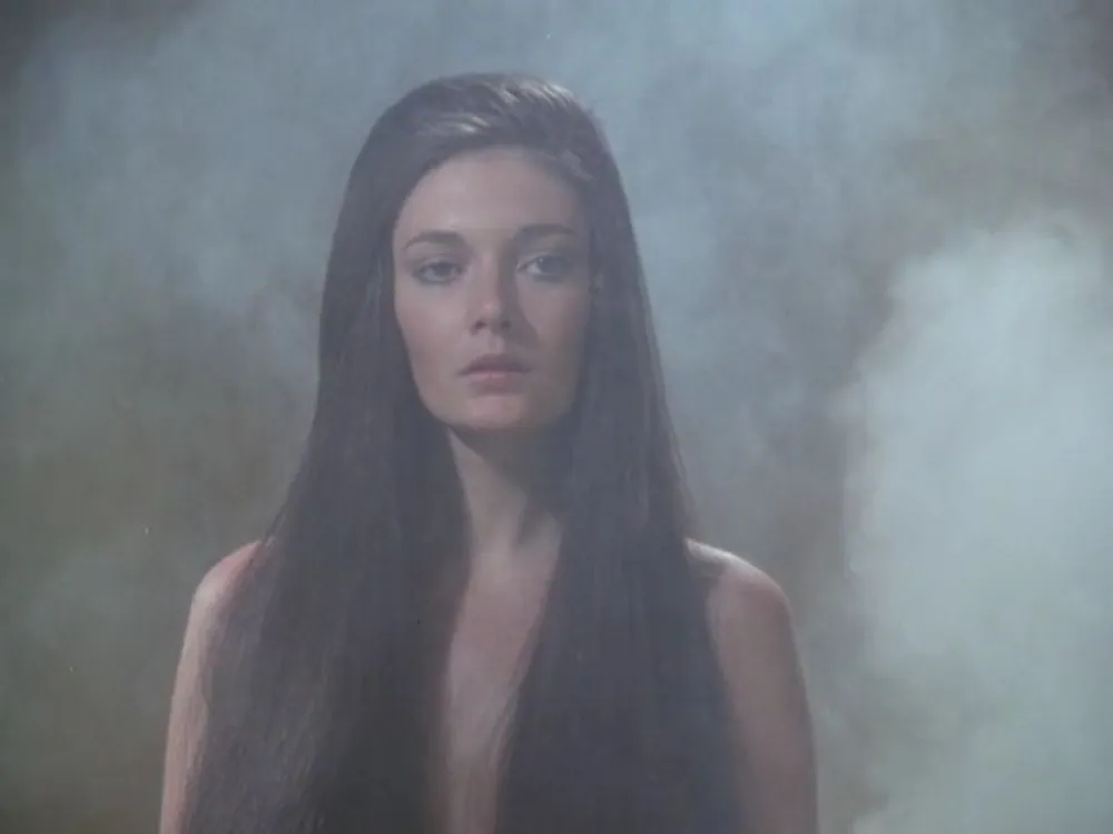 Space 1999: Review: The AB Chrysalis